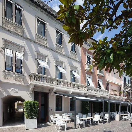 Del Benaco Hotel Salò
